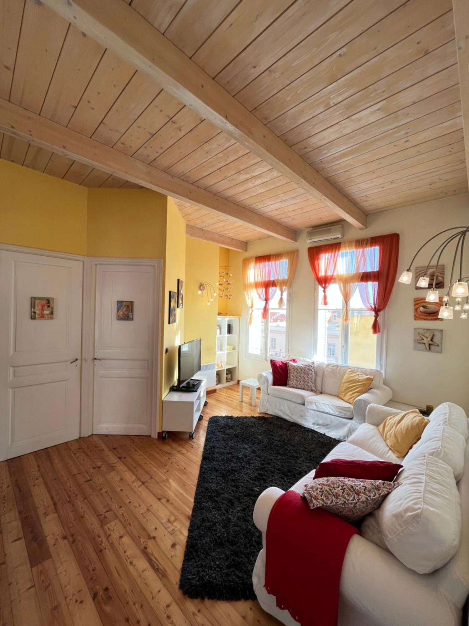 Maison Re- Splendido Appartamento Centro Mentone ภายนอก รูปภาพ